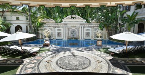 gianni Versace palace